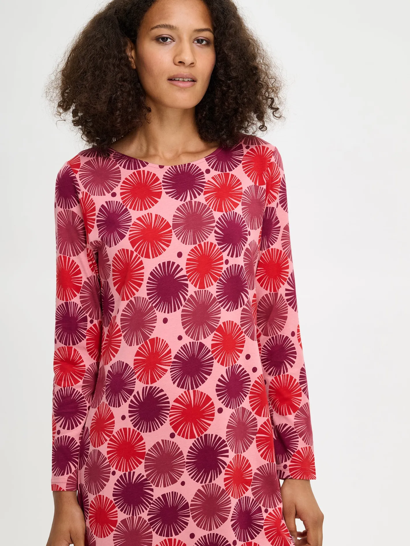 Nanso AMARA lyhyt pitkähihainen yöpaita -* Yöasut Ja Oloasut