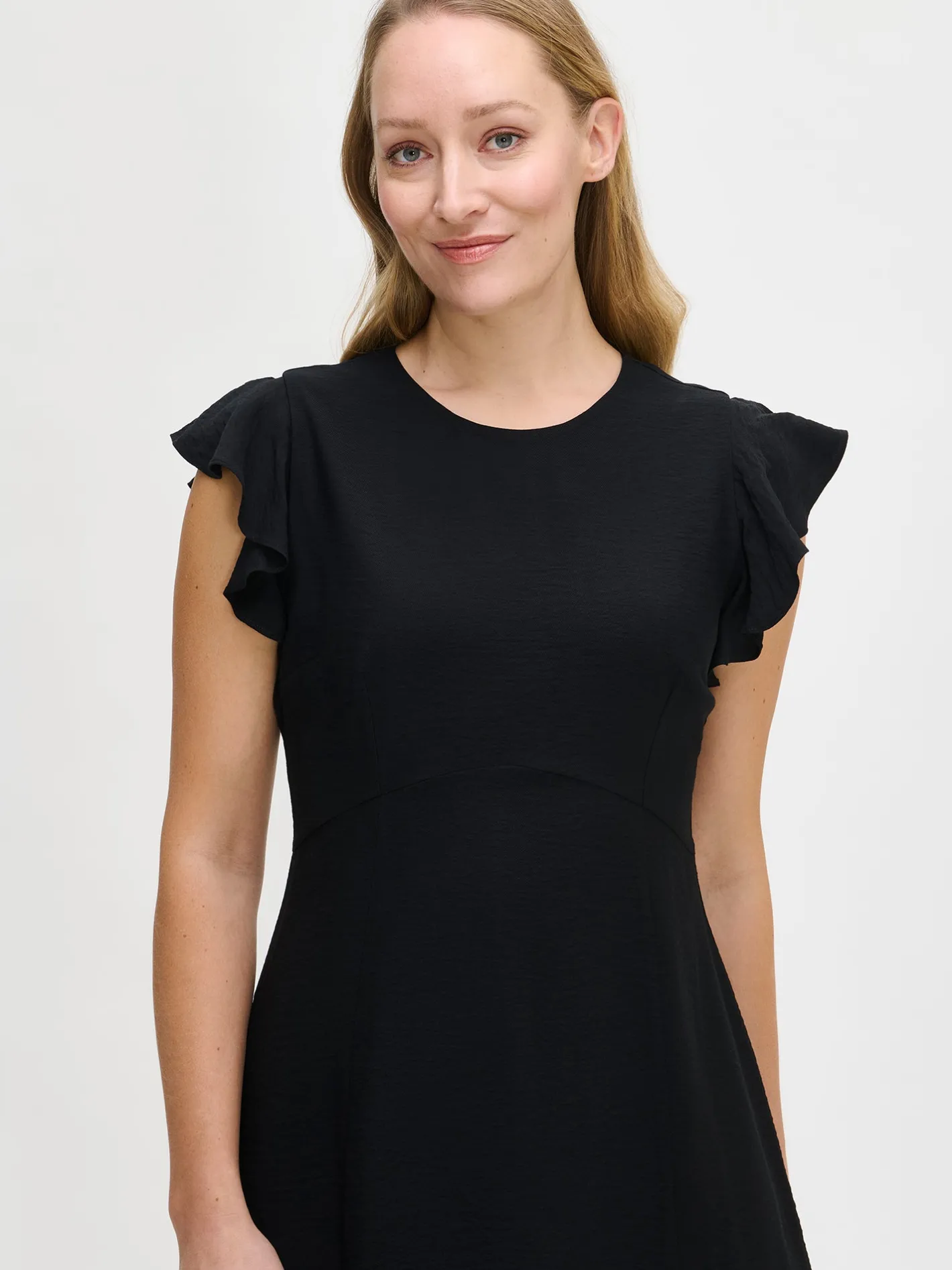 Nanso ANTONIA mekko -* Mekot