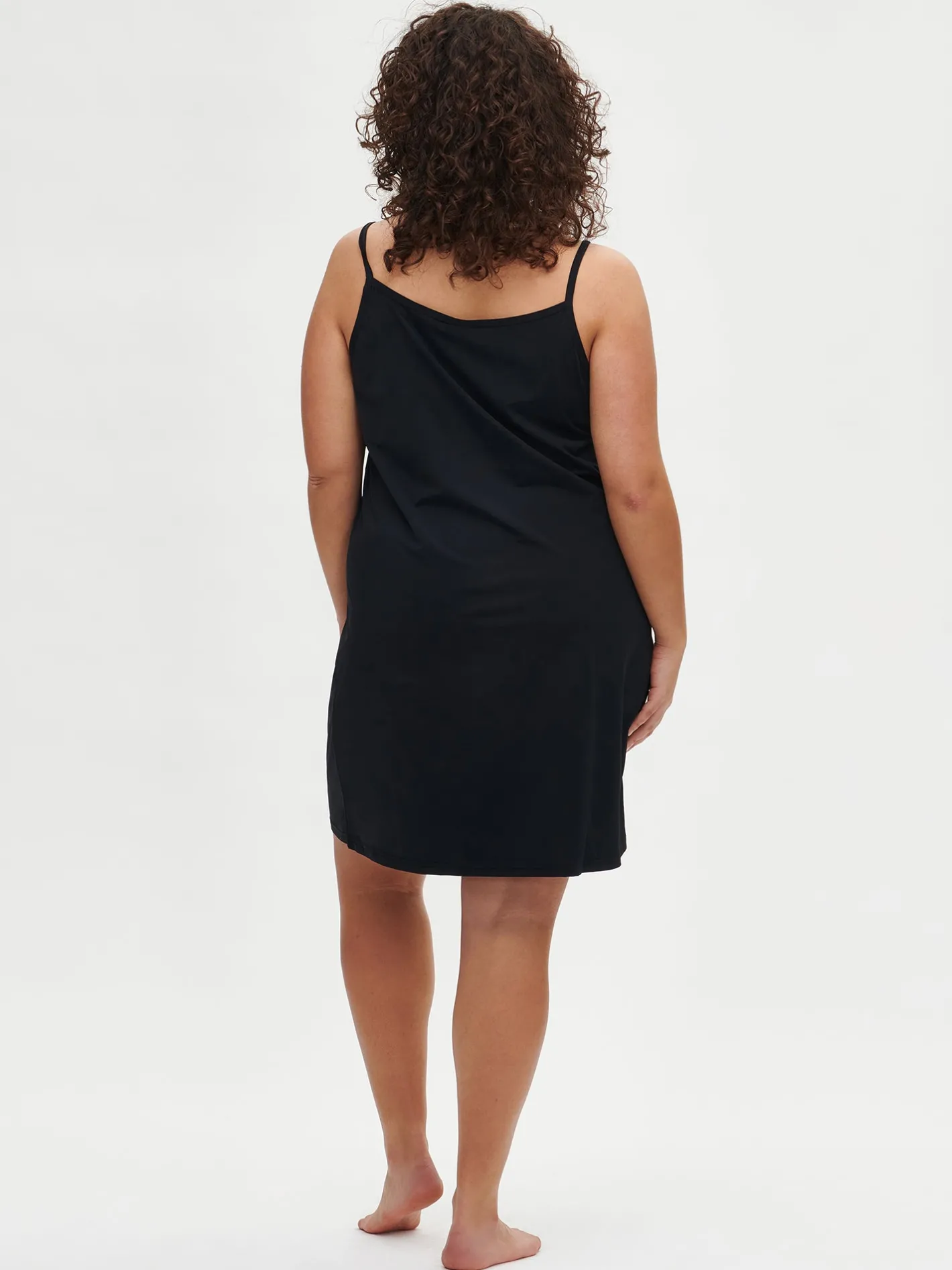 Nanso BASIC alusmekko -* Basics|Mekot