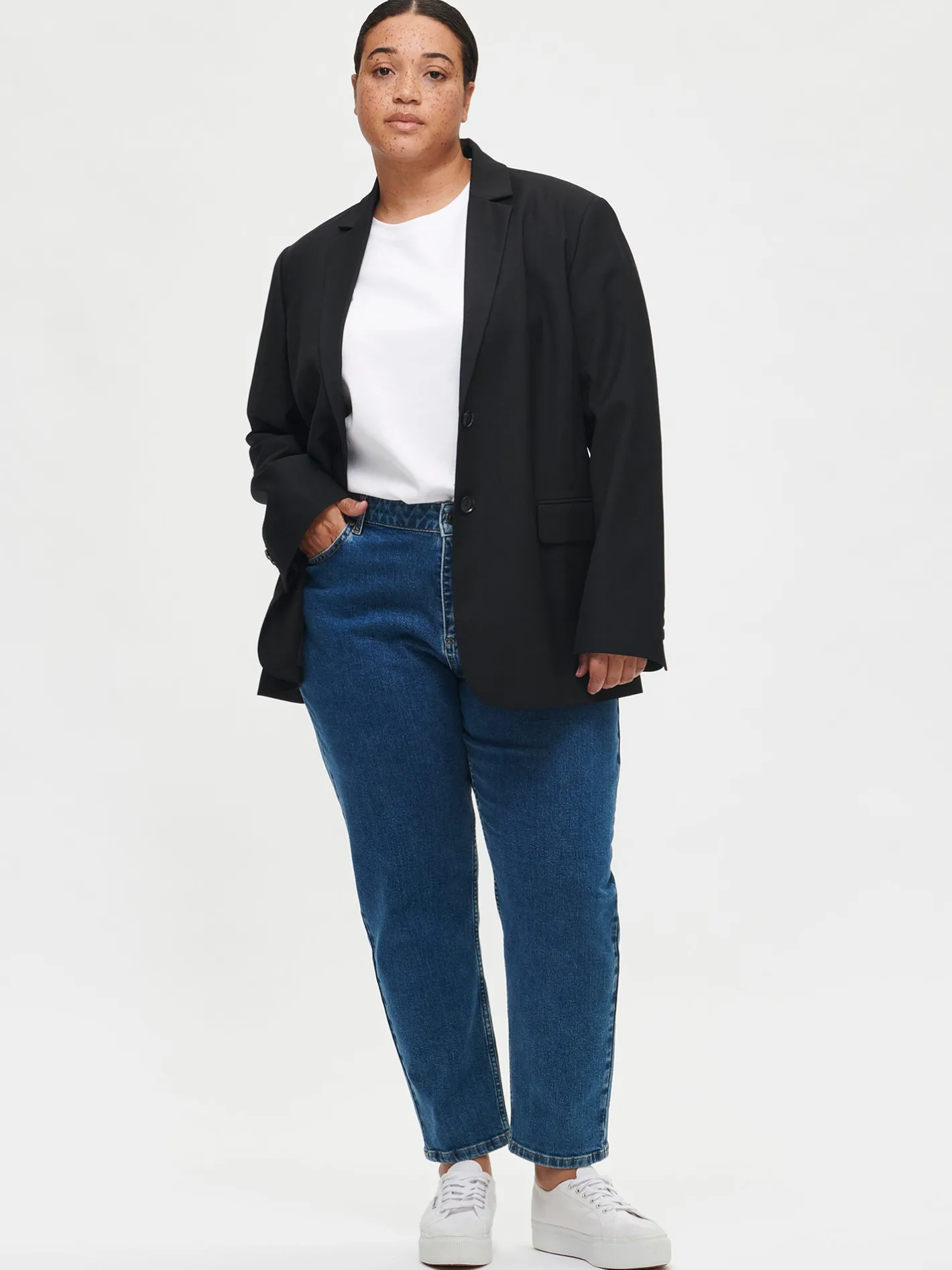 Nanso BETTE bleiseri -* Takit, Jakut Ja Liivit