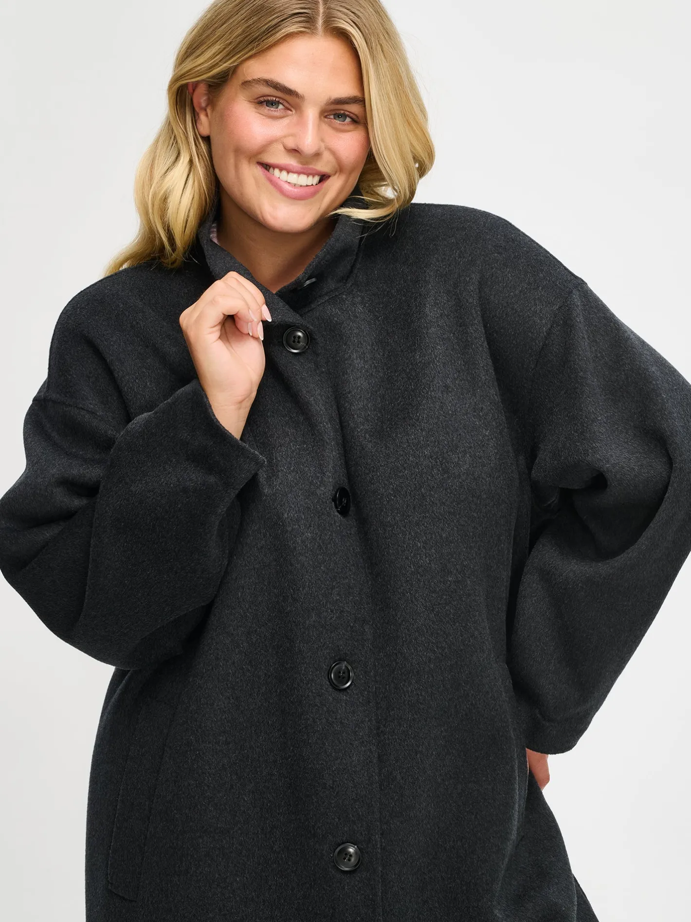 Nanso ELLE pitkä villakangastakki -* Takit, Jakut Ja Liivit