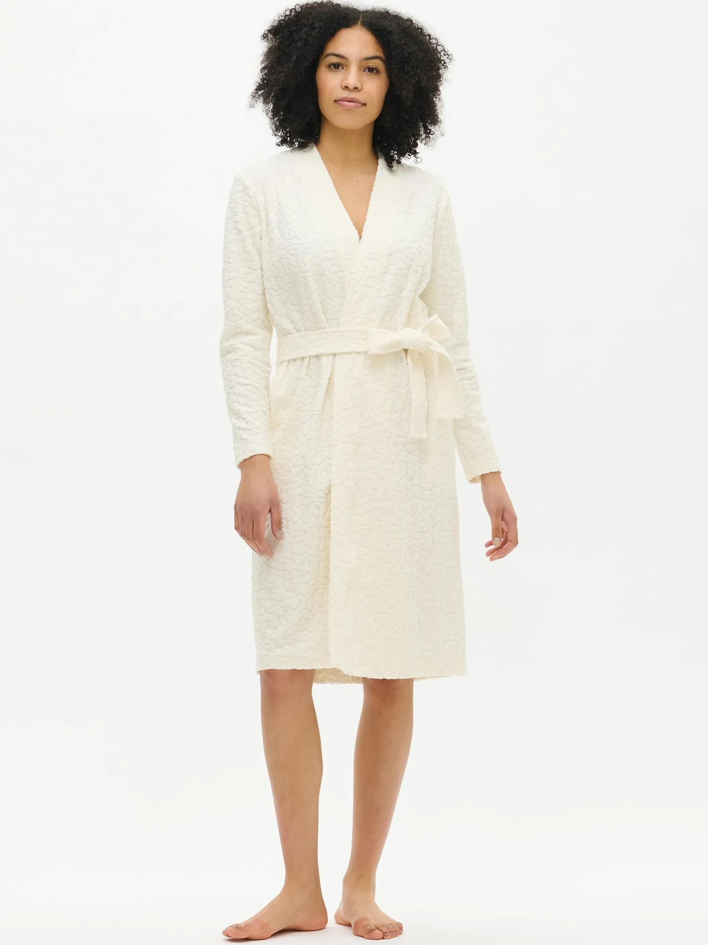 Nanso GEPARDI aamutakki -* Yöasut Ja Oloasut