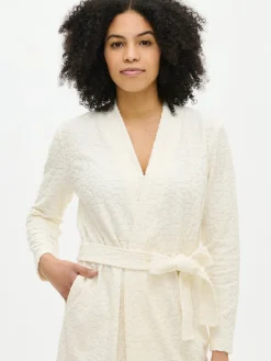 Nanso GEPARDI aamutakki -* Yöasut Ja Oloasut