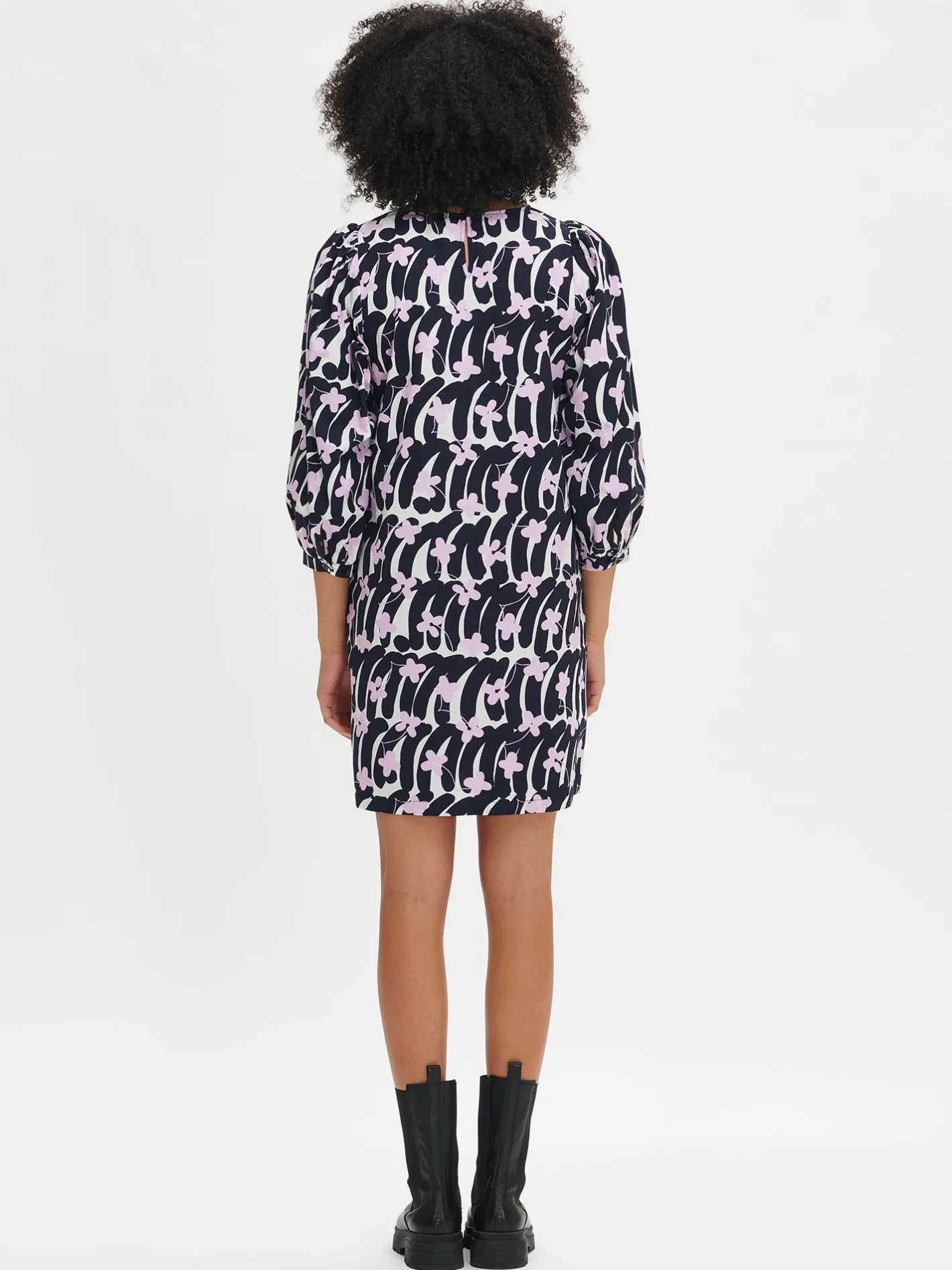 Nanso HOYA lyhyt kangasmekko -* Mekot