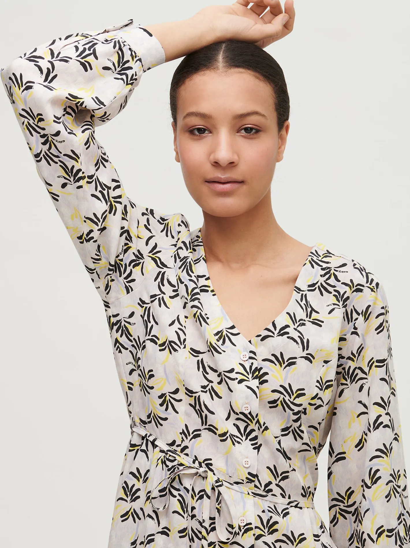 Nanso HUISKAT pitkä kangasmekko -* Mekot