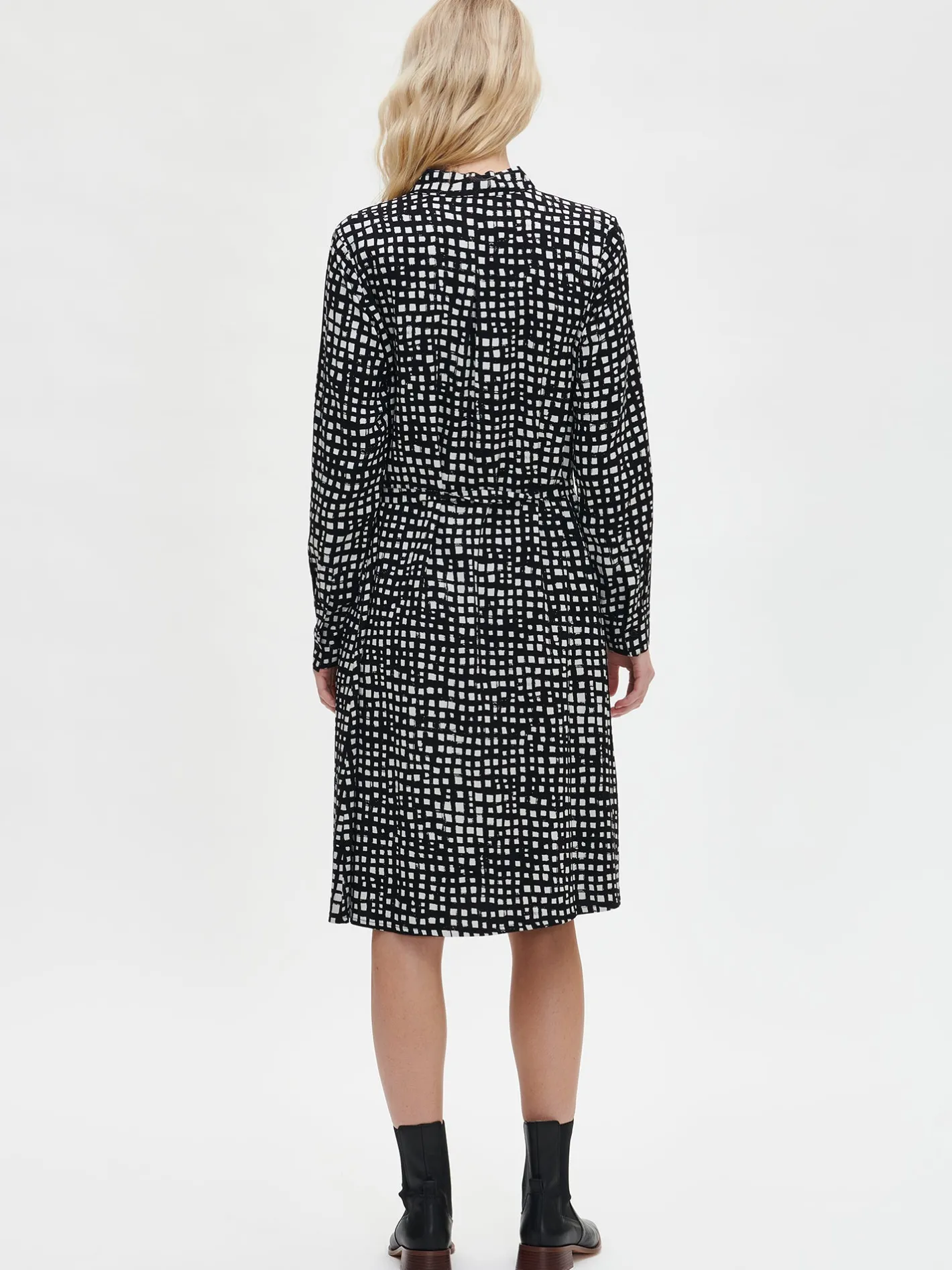 Nanso KARMI paitamekko -* Mekot