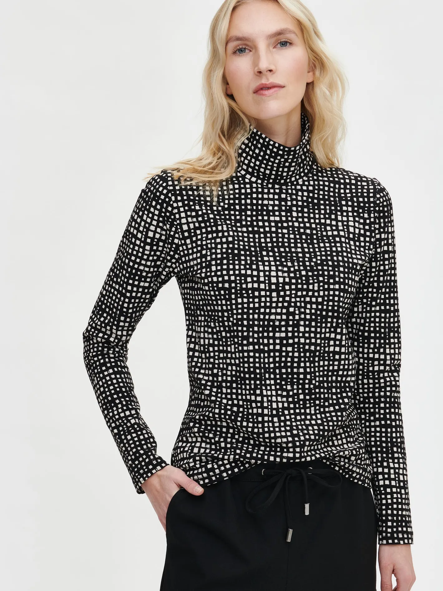 Nanso KARMI poolo -* Paidat Ja Tunikat