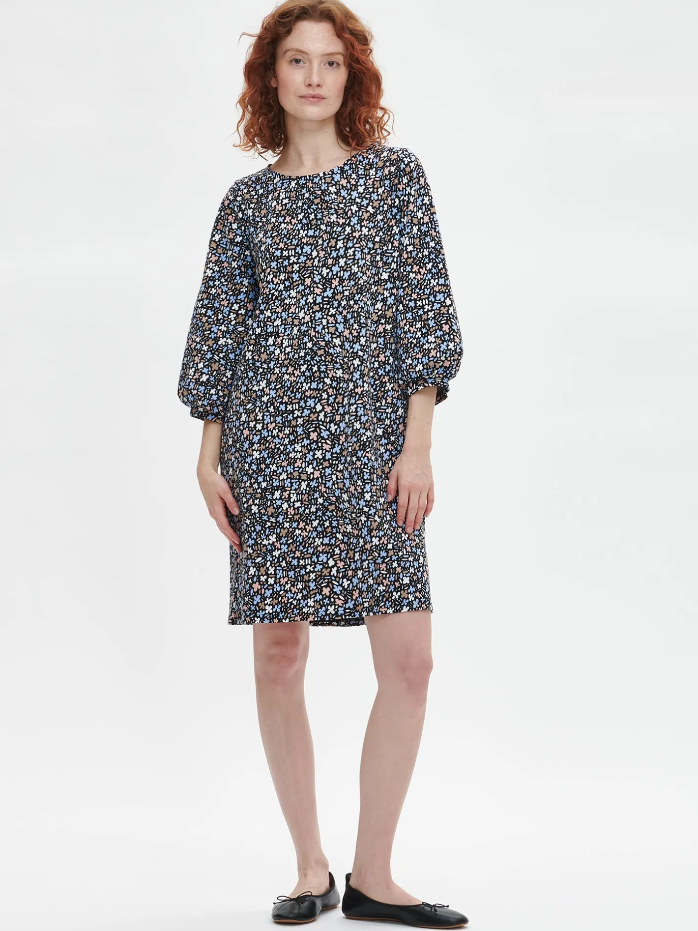 Nanso KRASSI trikoomekko -* Mekot