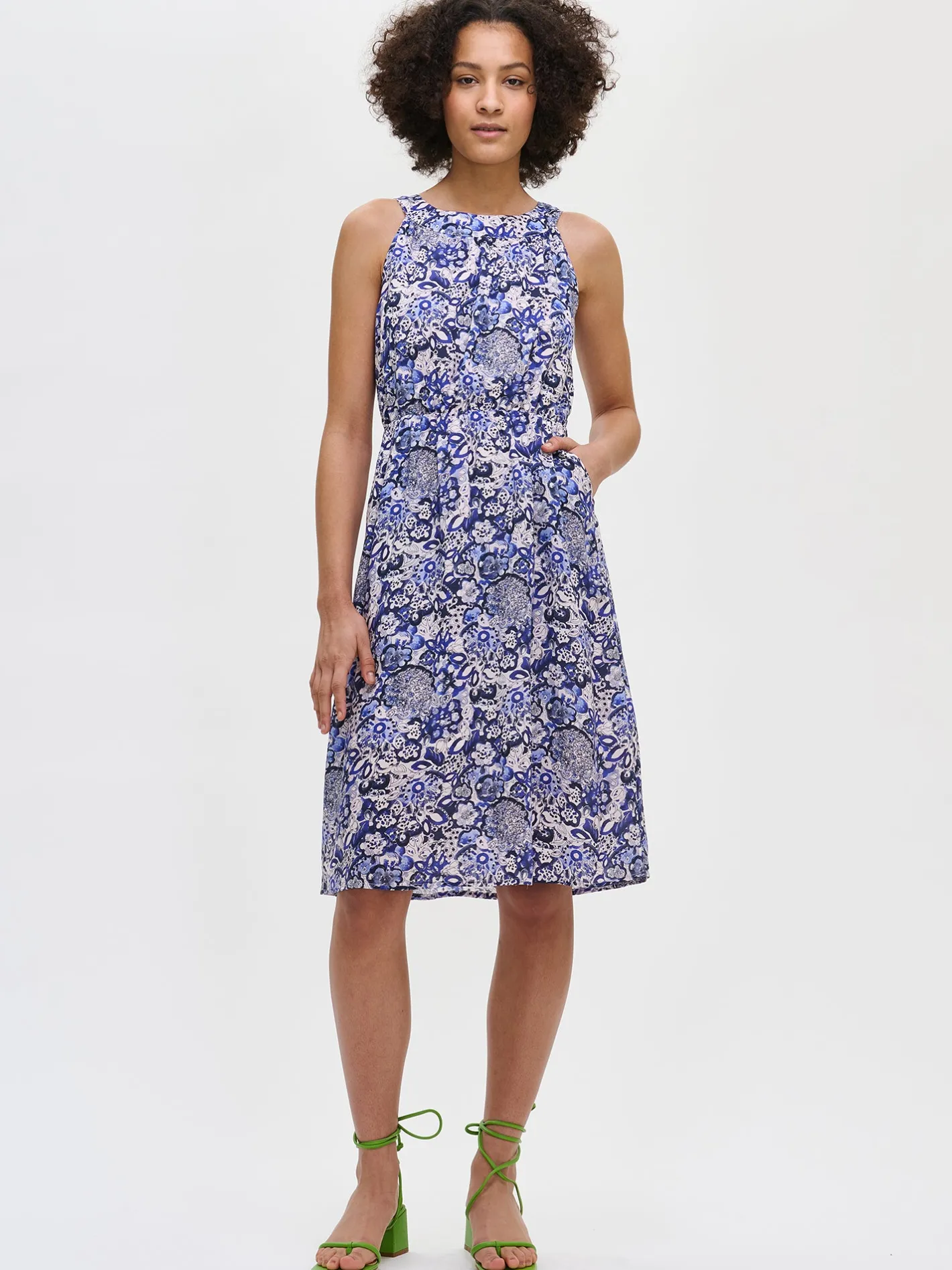 Nanso KREETA kangasmekko -* Mekot