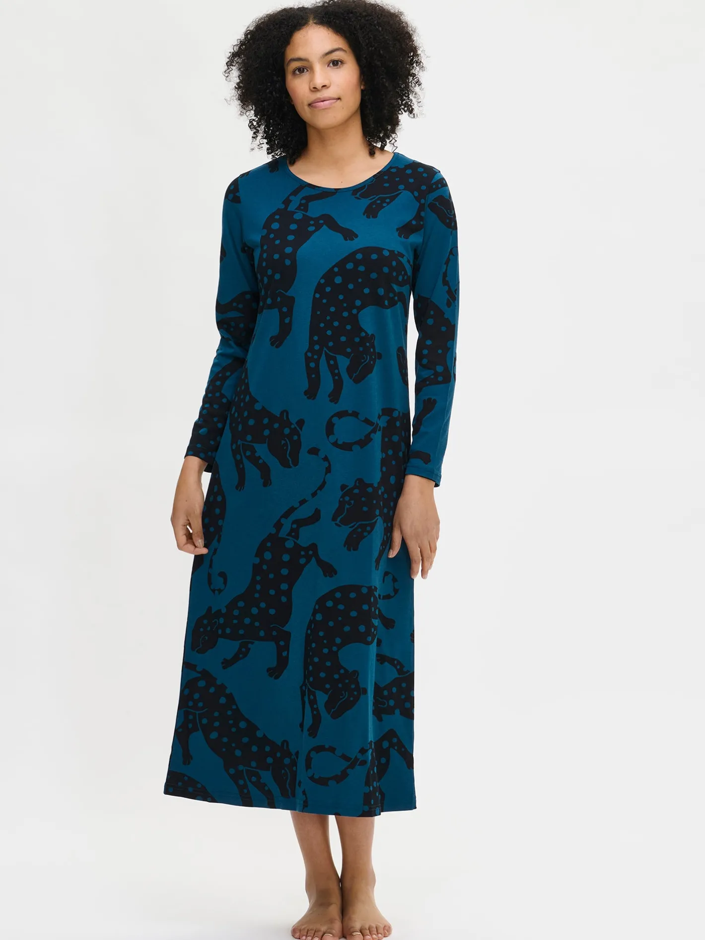 Nanso LEONORA pitkähihainen pitkä yöpaita –* Yöasut Ja Oloasut