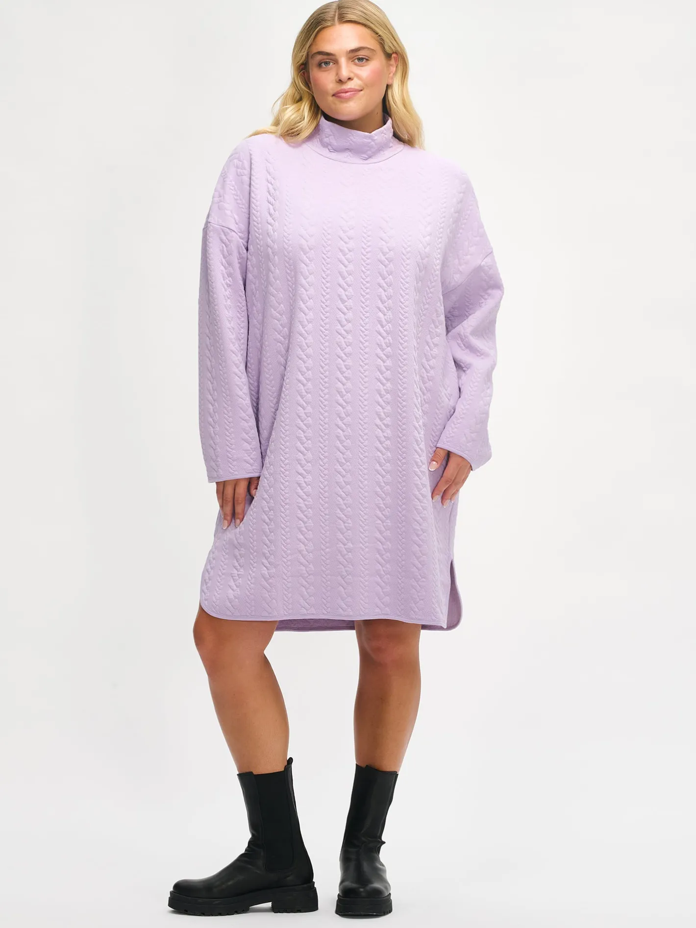 Nanso LETTI mekko -* Mekot