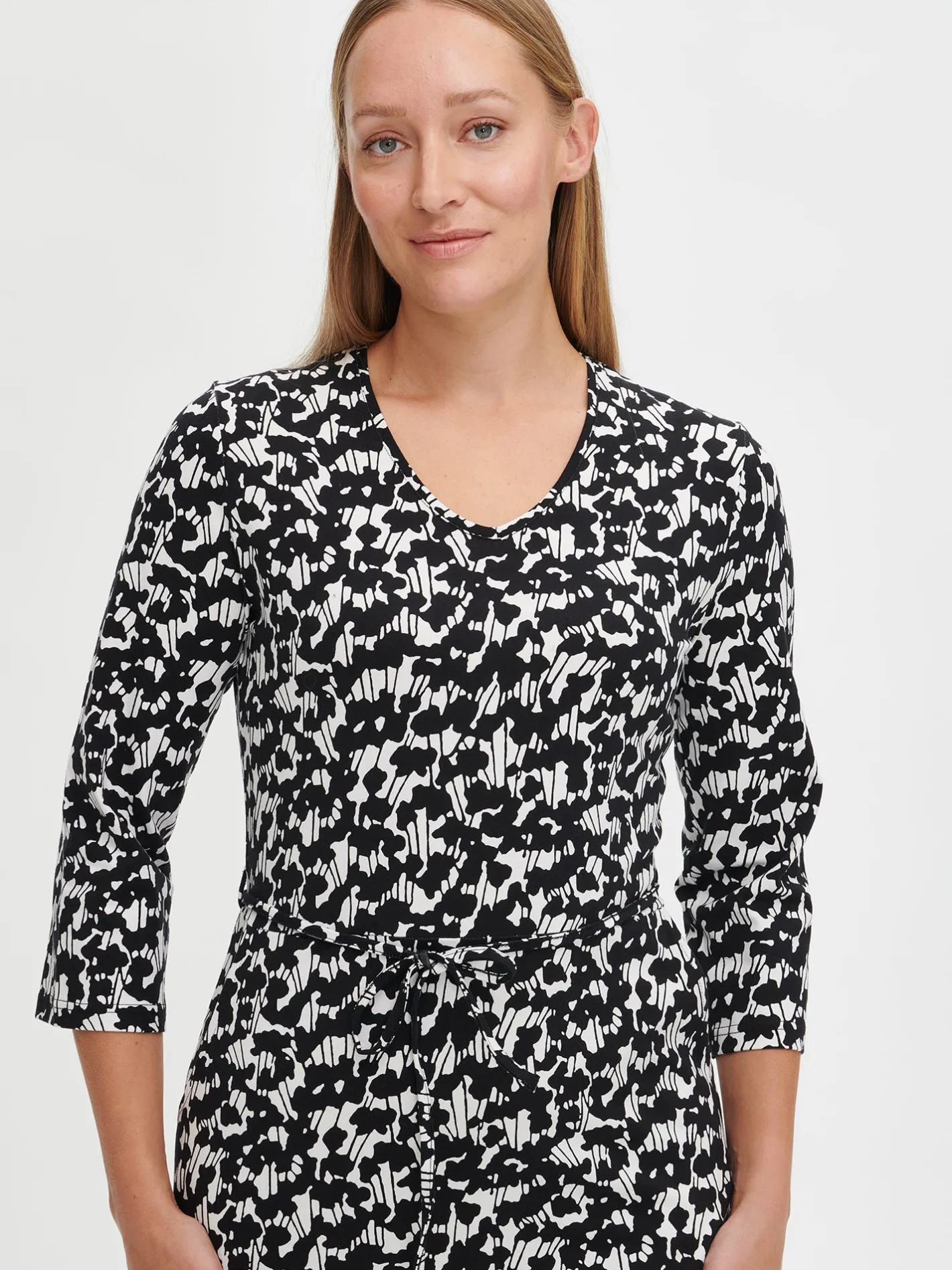 Nanso LIITO trikoomekko -* Mekot