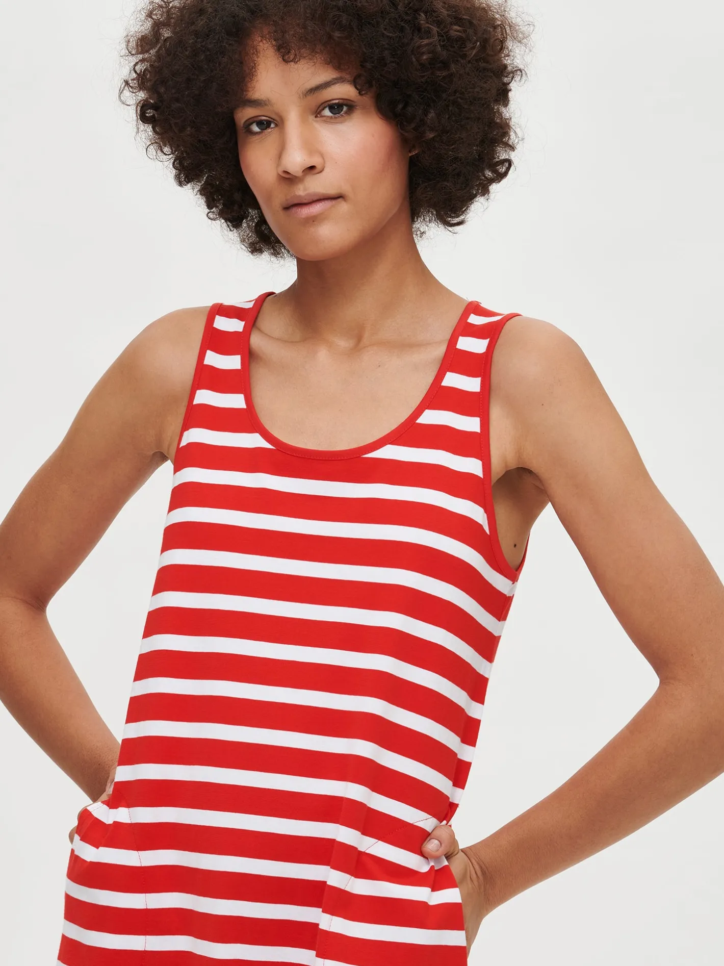 Nanso MAININKI hihaton yöpaita -* Yöasut Ja Oloasut