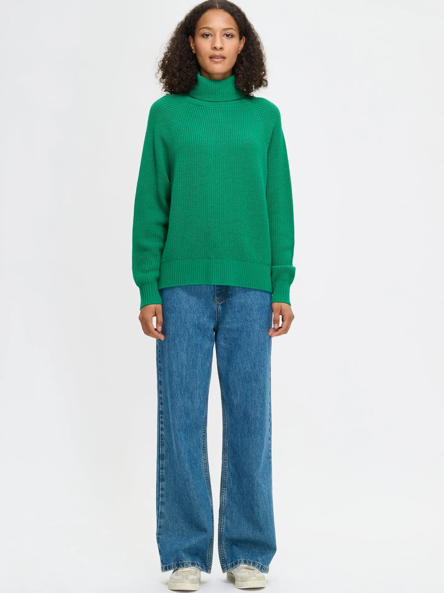 Nanso PAMELA neulepusero -* Neuleet