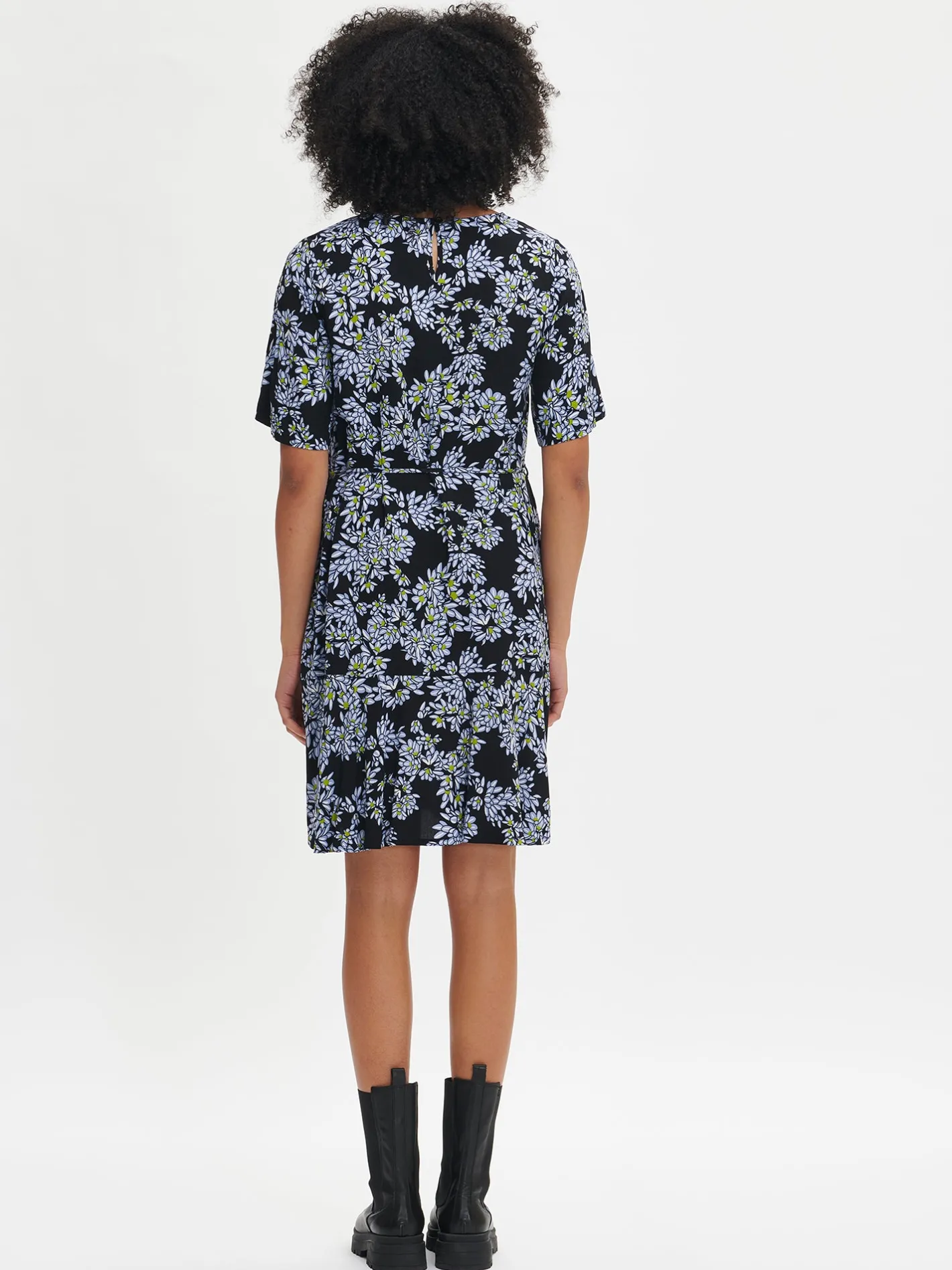 Nanso PIHLAJA lyhyt kangasmekko -* Mekot