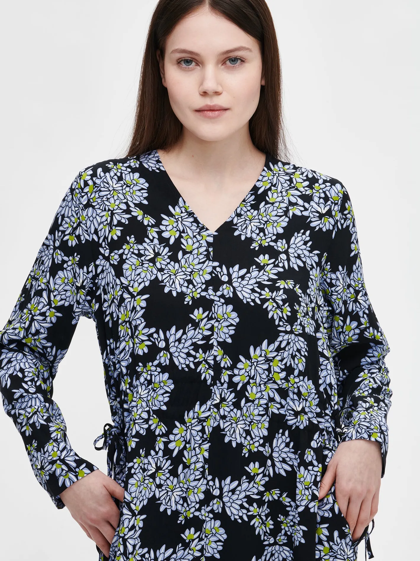 Nanso PIHLAJA pitkä kangasmekko -* Mekot