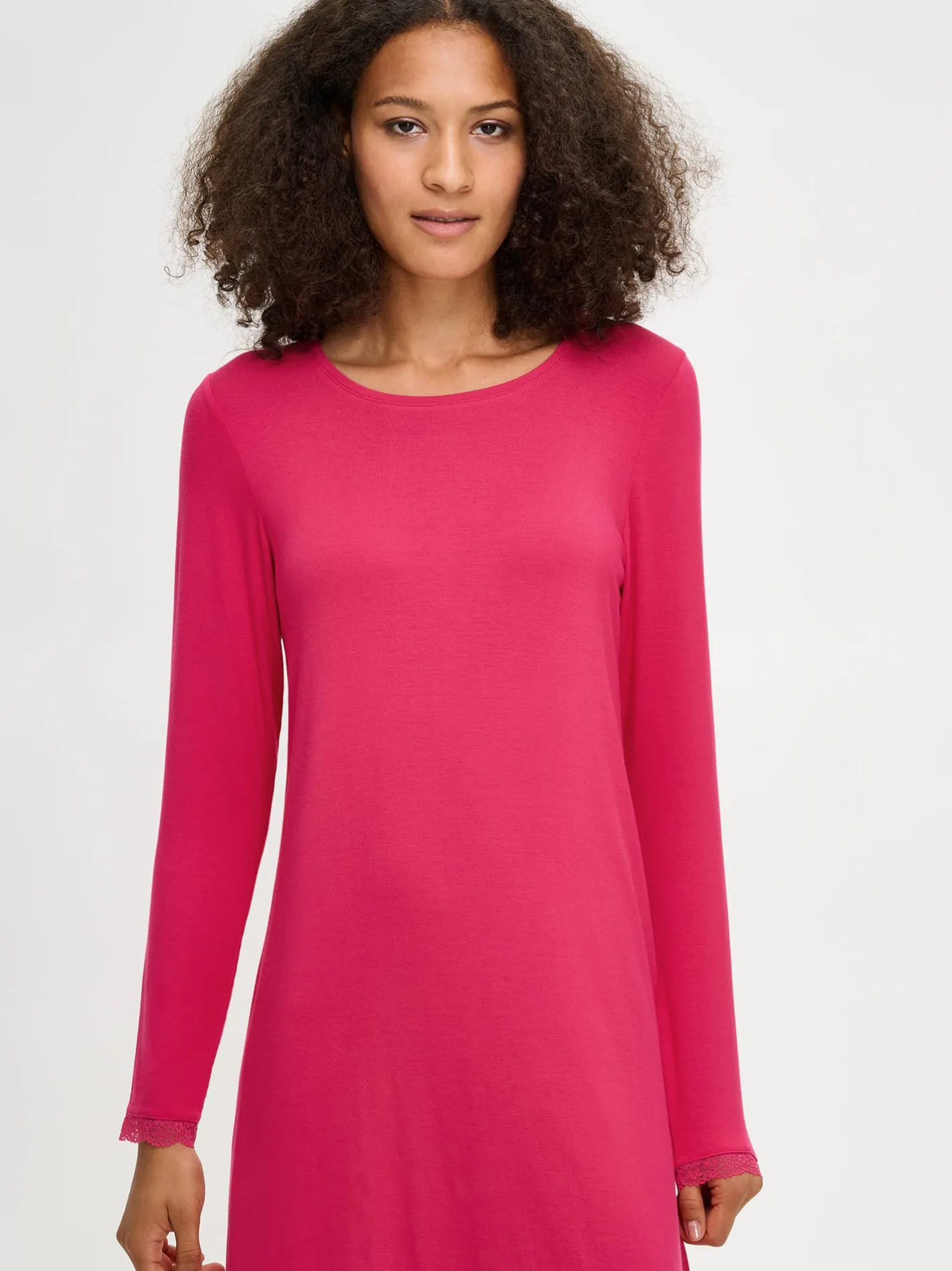 Nanso PITSI lyhyt yöpaita -* Yöasut Ja Oloasut