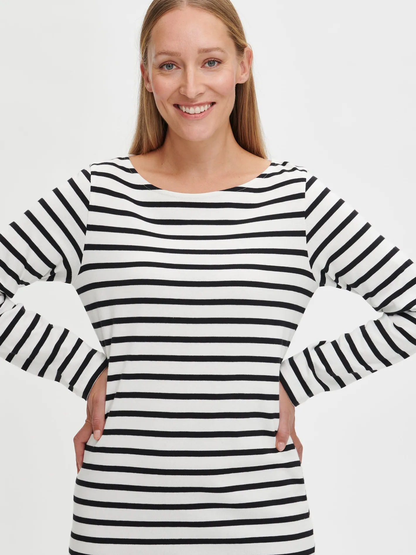 Nanso RIVI mekko -* Mekot