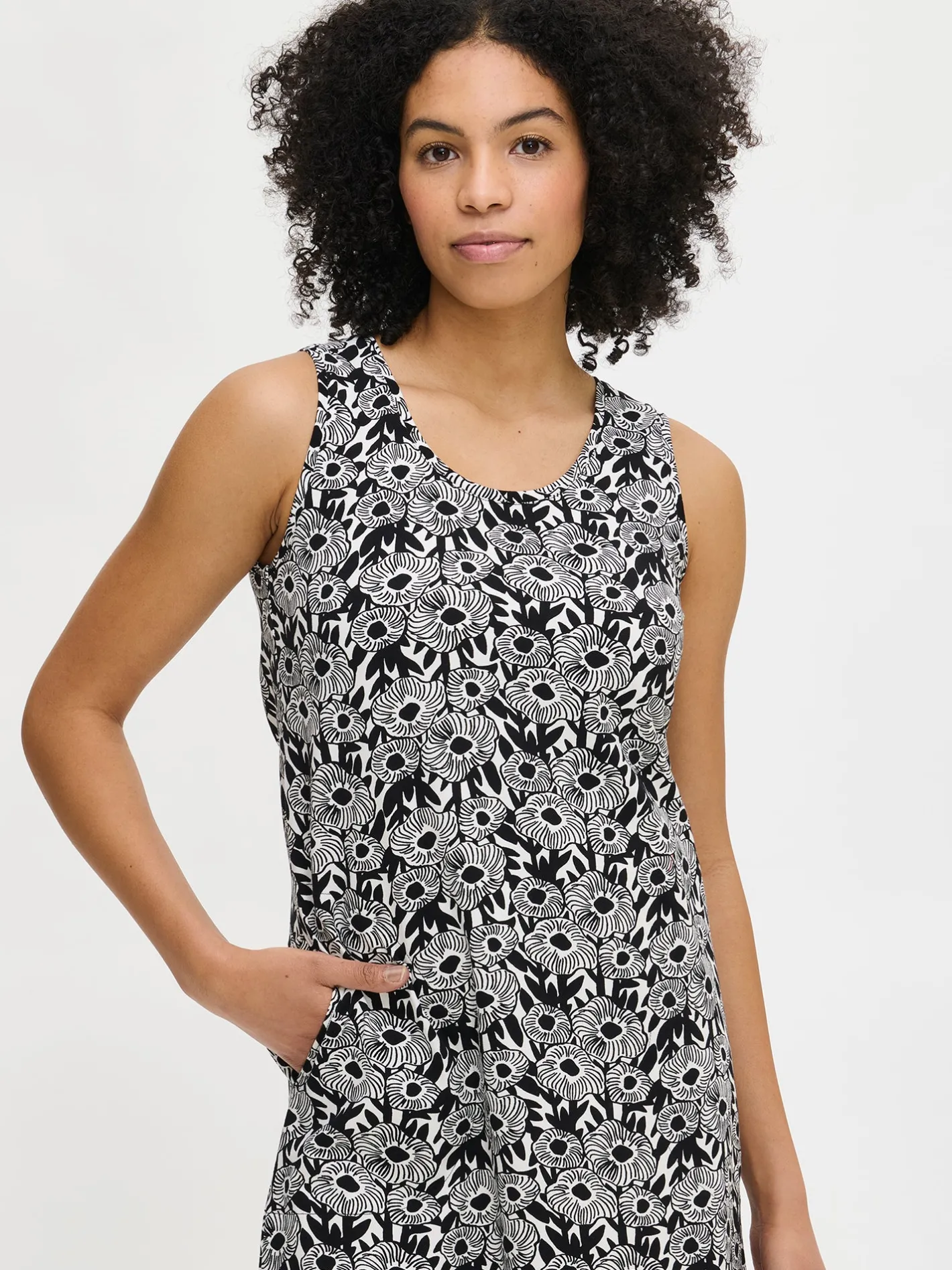 Nanso SAMETTIKUKAT hihaton mekko -* Mekot