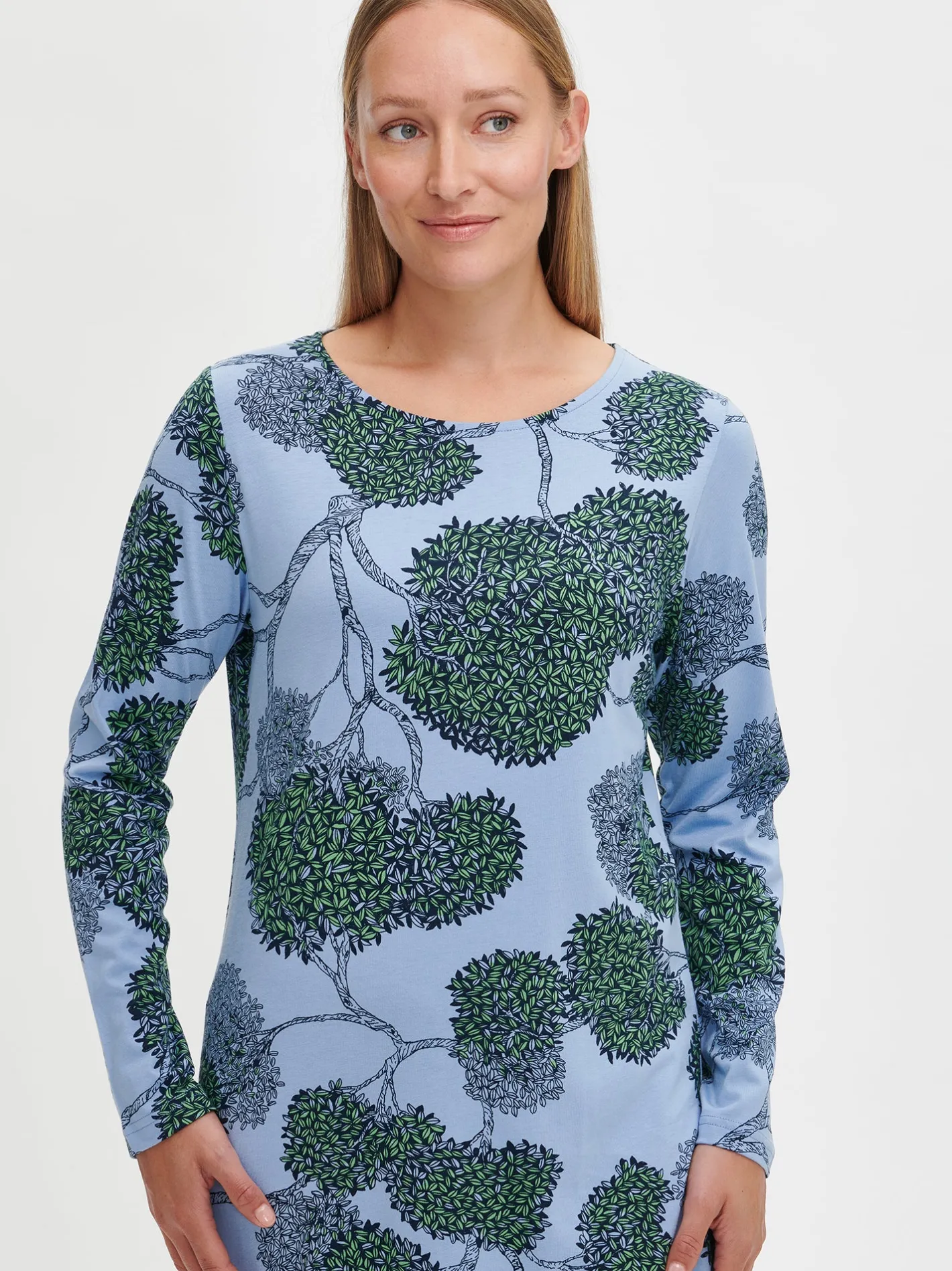 Nanso TUOMI lyhyt pitkähihainen yöpaita -* Yöasut Ja Oloasut