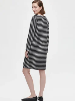 Nanso VAAKA lyhyt neulosmekko -* Mekot