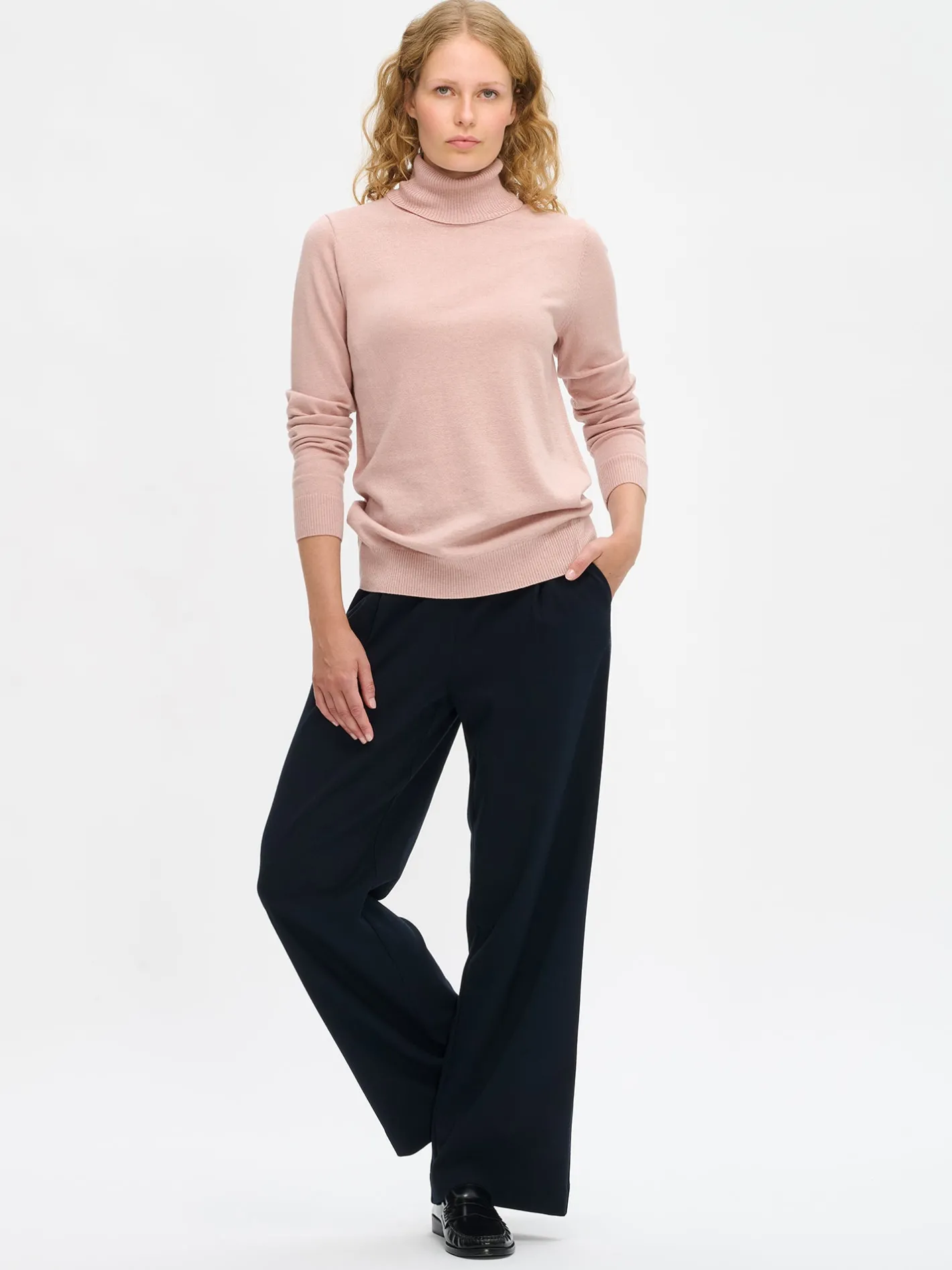 Nanso VILLIS pooloneule -* Neuleet