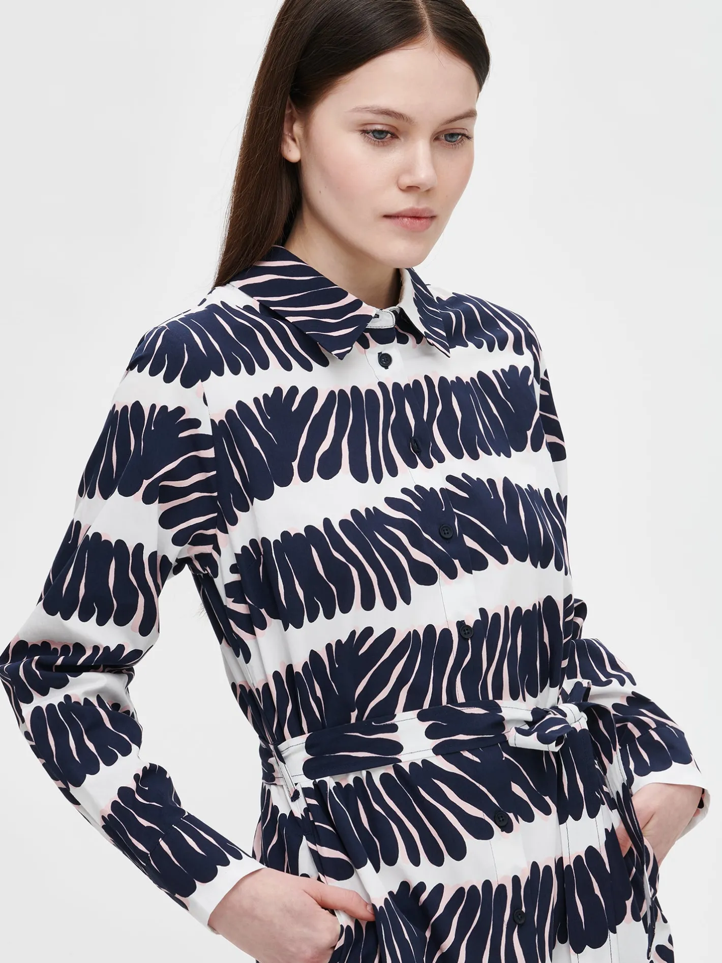 Nanso VUONO paitamekko -* Mekot